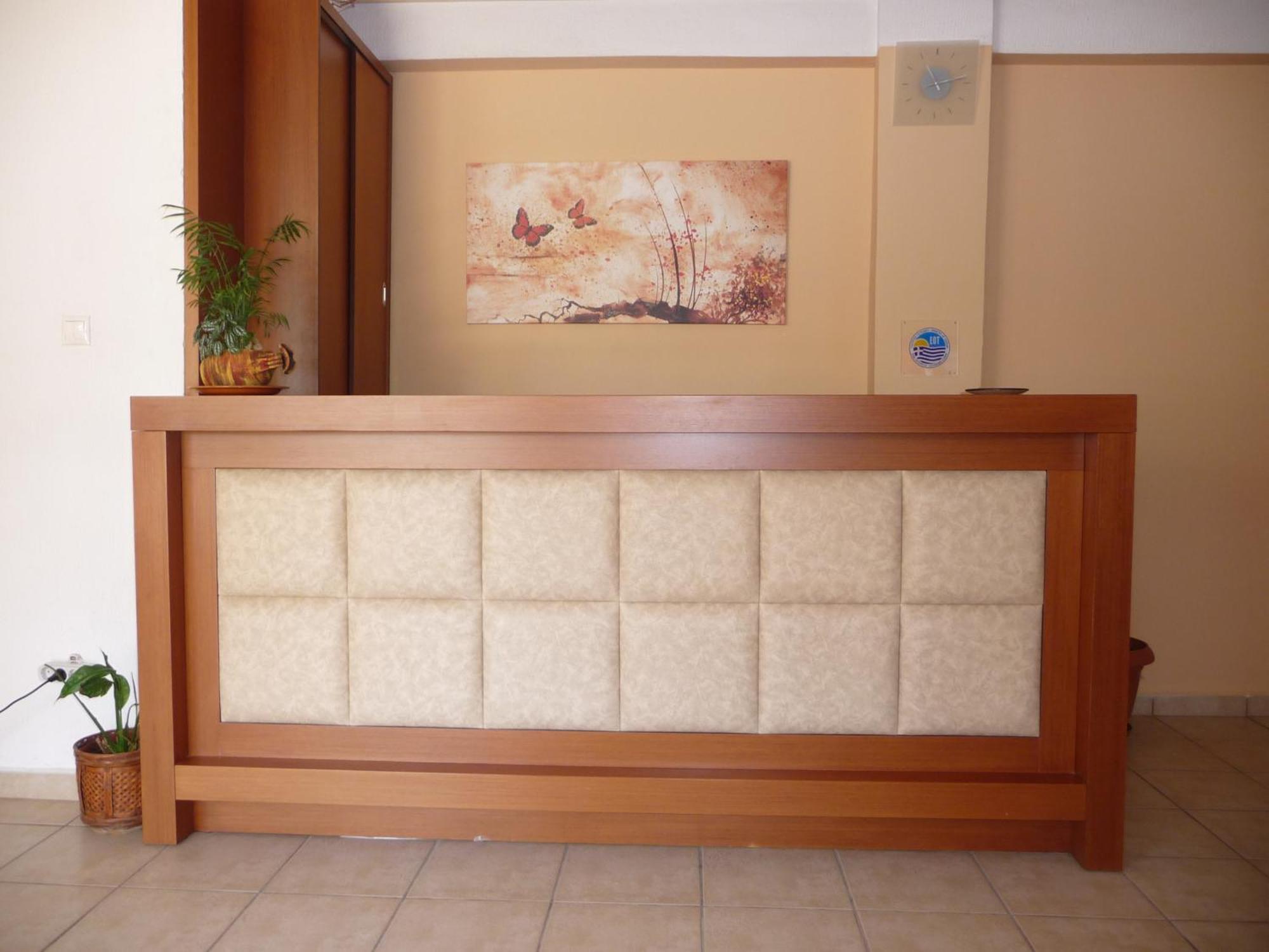 Hotel Afea Agia Marina  外观 照片