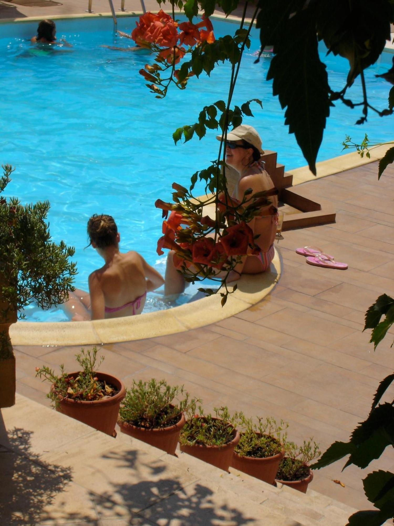 Hotel Afea Agia Marina  外观 照片