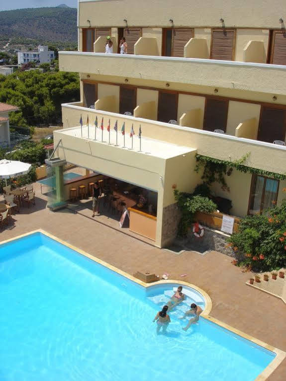 Hotel Afea Agia Marina  外观 照片